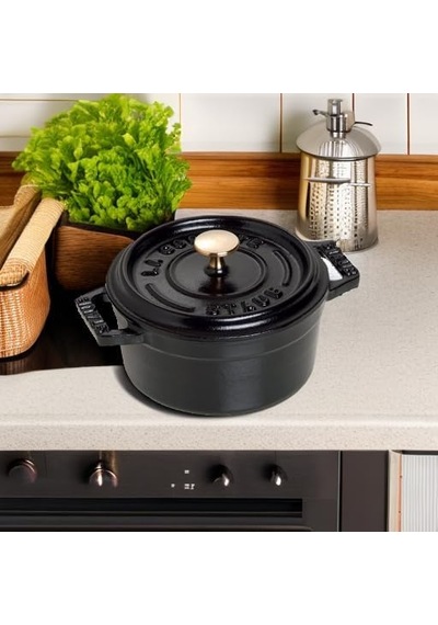 Staub 40500-101-0 Mini Güveç, Yuvarlak Kapaklı 10 Cm, 0,25 L, İndüksiyona Uygun, Mat Siyah Emaye Kap İçi, Siyah Diğer