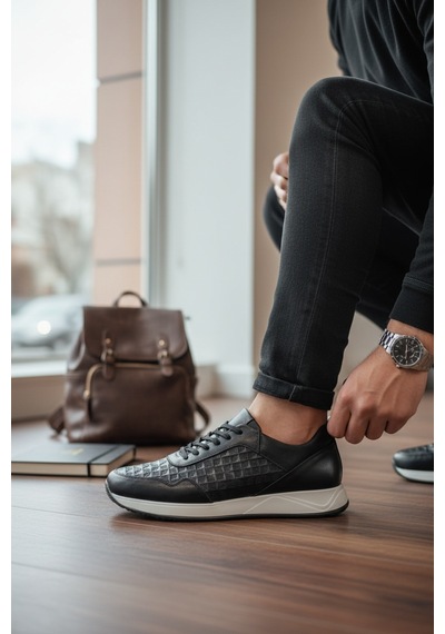 Enoch Hakiki Deri Kaşe Detaylı Erkek Sneaker Ortopedik Taban Siyah