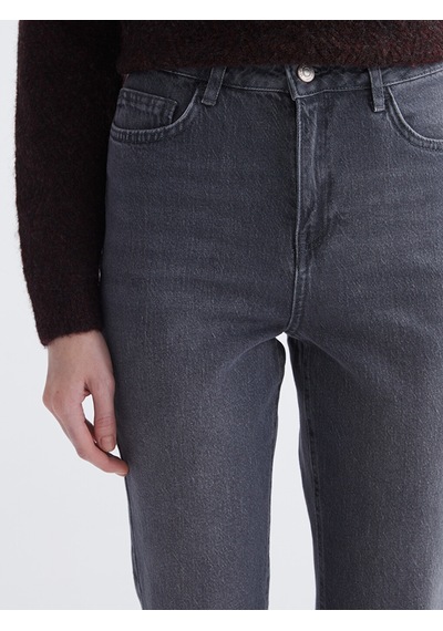 Lcw Modest Gri Mom Fit Kadın Jean Pantolon