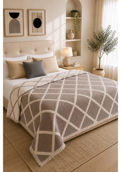 Premium Geometrik Kare Desenli %100 Pamuk Müslin Çift Taraflı Yatak Örtüsü Pike 220x240 Çift Kişilik Kahverengi