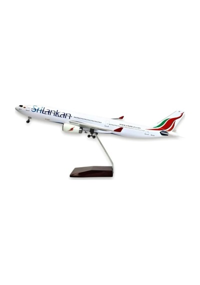 1/135 Ölçek Srilankan Airlines Airbus A330 Model Uçak Maketi 47 Cm