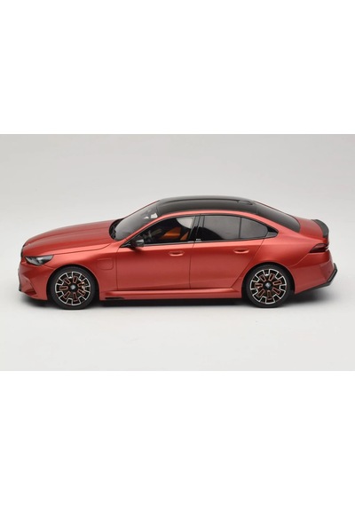 1:18 Ölçek Gt Spirit 2025 Bmw M5 G90 Peable Beach Orange Resin Kapalı Minyatür Model Araba 25cm