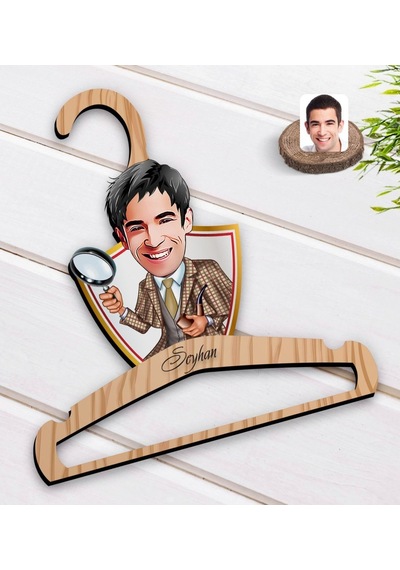 Kişiye Özel Müfettiş Karikatürlü Standart Boy Ahşap Elbise Askısı (551145208)