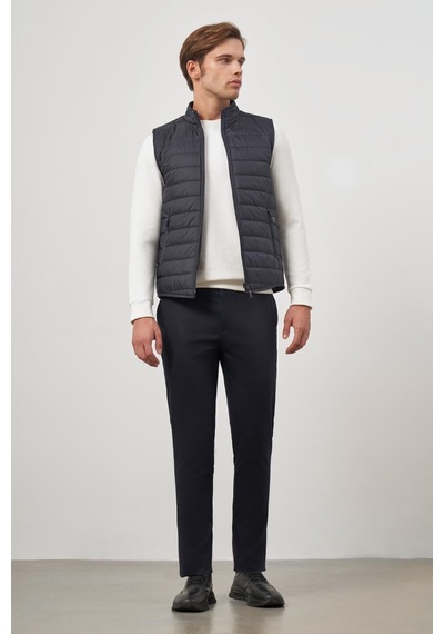 İmza Koyu Lacivert Kapitone Dik Yaka Düz Garnisiz-biyesiz Slim Fit Yelek 1009245150 Koyu Lacivert İmza Koyu Lacivert Kapitone Dik Yaka Düz Garnisiz-biyesiz Slim Fit Yelek 1009245150 Koyu Lacivert