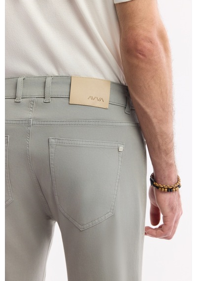 Avva Erkek Açık Haki Klasik Bel Soft Touch Pamuklu Slim Fit Pantolon B003038