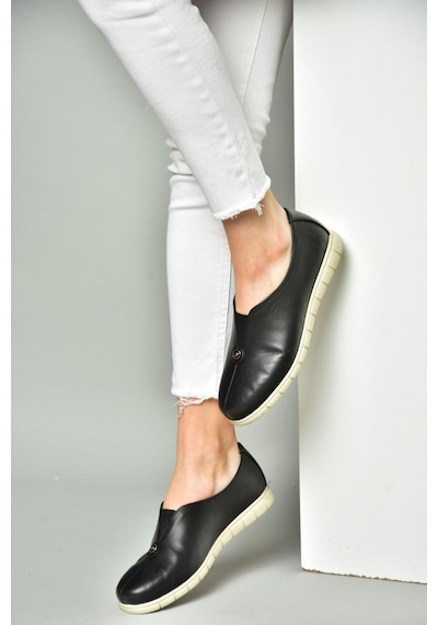Fox Shoes P555081203 Siyah Hakiki Deri Comfort Ortopedik Taban Kadın Ayakkabı Siyah