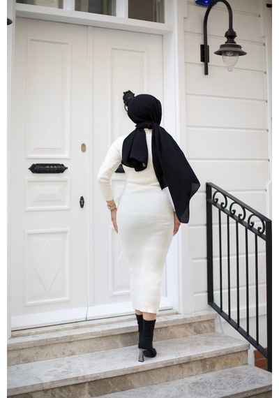 Hira Life Fashion Kadın Elbise Tesettür Giyim Balıkçı Yaka Ve Dar Kesim Triko Kalem Elbise Krem Krem