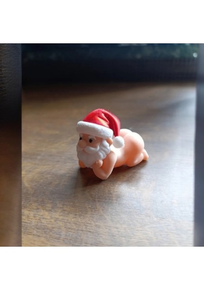 Yılbaşının En Komik Hali: 4'lü Poz Veren Bebek Noel Baba Figür Seti - 3d Tasarım Dekoratif Süs