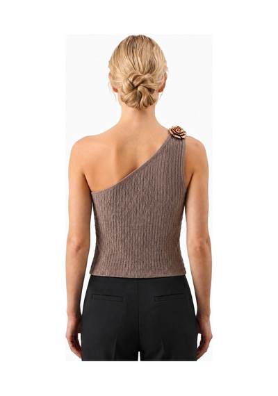 Cottonhıll Premium - Tide Collection Vizon Tek Omuz Çiçek Aksesuarlı Bürümcük Dokulu Kadın Crop Bluz VİZON