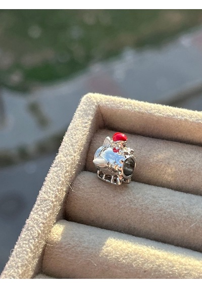 Uzayda Noel Baba Charm Gümüş Kaplama