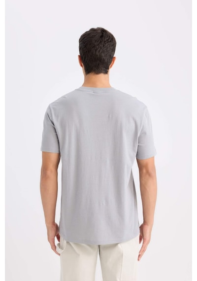 DeFacto %100 Pamuk New Regular Fit Bisiklet Yaka Basic Düz Kısa Kollu Tişört V7699AZ25SPGR89