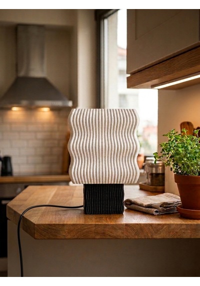 Designobee Ritim - Modern Abajur Masa Lambası Ambiyans Lambası, Dekoratif Aydınlatma Beyaz - Siyah