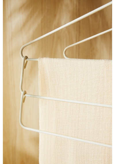 Ocean Home Textile 3 Katlı Ekru Renk Kumaş Kaplı Metal Giysi Askısı 42 x 41 x 0.5 cm