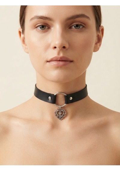 Siyah Pu Deri Haç Figürlü Choker Kolye Gümüş Renk Halka Detaylı Gotik Tarz Kadın Kolye Gtk66 Siyah