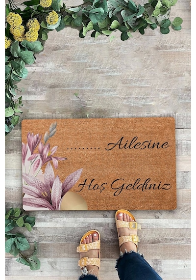 Valerine Life Pembe Lilyum Çiçeği Kişiye, İsme Ve Aileye Özel Hoş Geldiniz Kapı Önü Paspası 45x70cm Kahverengi
