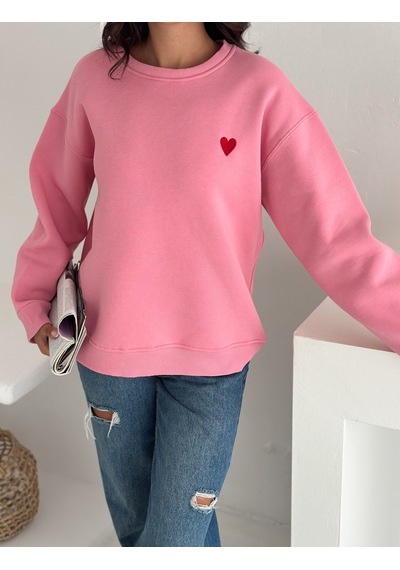 Kadın Kalp Nakışlı Sweatshirt Sade & Sevgi Dolu Stil Pembe