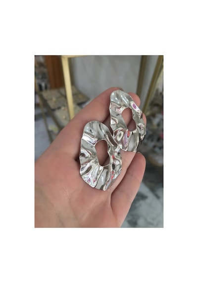 Metal Ezme Desen Küpe Gümüş