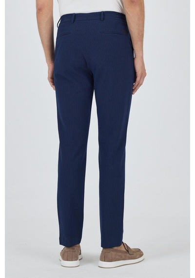 İmza Koyu Lacivert Esnek Yandan Cepli Casual Comfort Fit Jogger Pantolon 1003250117 Koyu Lacivert İmza Koyu Lacivert Esnek Yandan Cepli Casual Comfort Fit Jogger Pantolon 1003250117 Koyu Lacivert