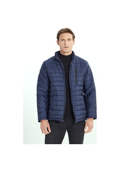AC&Co / Altınyıldız Classics Erkek Lacı Sıcak Tutan Standart Fit Normal Kesim Dik Yaka Yan Cepli Mont Lacı Lacivert AC&Co / Altınyıldız Classics Erkek Lacı Sıcak Tutan Standart Fit Normal Kesim Dik Yaka Yan Cepli Mont Lacı Lacivert