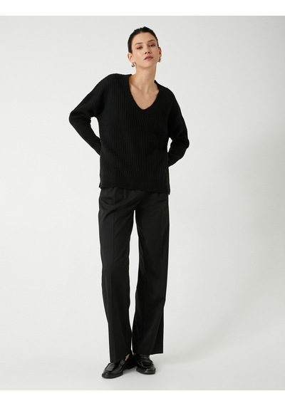 Koton Basic V Yaka Oversize Triko Kazak Yumuşak Dokulu Uzun Kollu Siyah 5wak90252ht Siyah