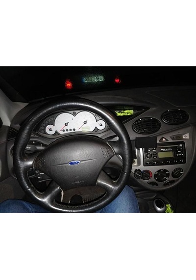 Ford Focus A-sütunu İçin Tomtom Adaptörü