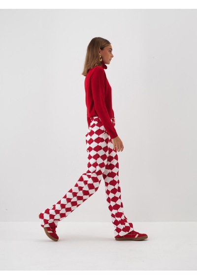 Kırmızı Formunu Koruyan Regular Fit Pantolon 201252