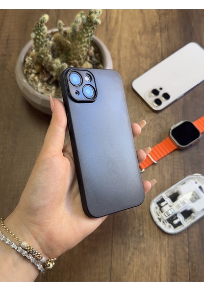 Apple iPhone 13 Uyumlu Süper İnce Mat Ultra Thin Silikon Kılıf Siyah