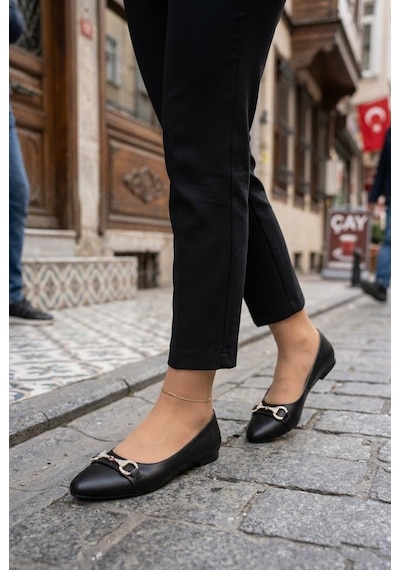 Fort 42247 Hafif Rahat Taban Toka Aksesuarlı Şık Günlük Ayakkabı Kadın Babet Sıyah