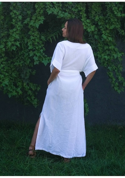Dokuma Kaftan Elbise Rahatlığın Şıklığı Beyaz