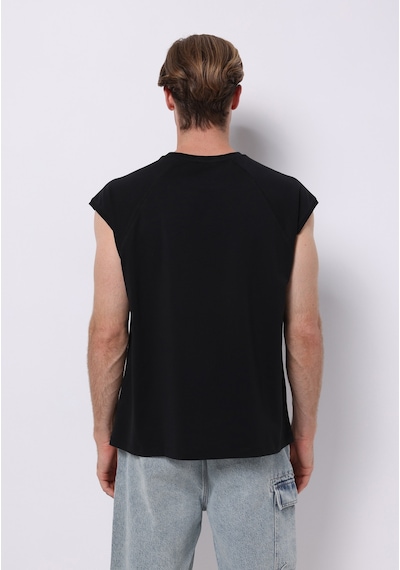 Colin's Colins Boxy Fit Erkek Siyah Atlet Cl1078304 Q1.v1 Blk Siyah Colin's Colins Boxy Fit Erkek Siyah Atlet Cl1078304 Q1.v1 Blk Siyah