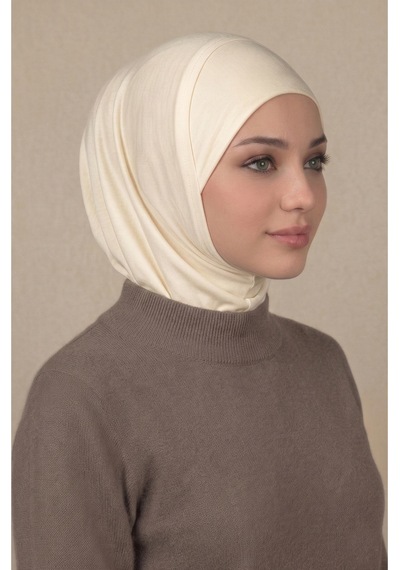 Sonbaharmoda Hazır Türban Pratik Kaymaz Tesettür Eşarp Viskon Likralı Rahat Günlük Ve Namaz İçin Hijab Ekru