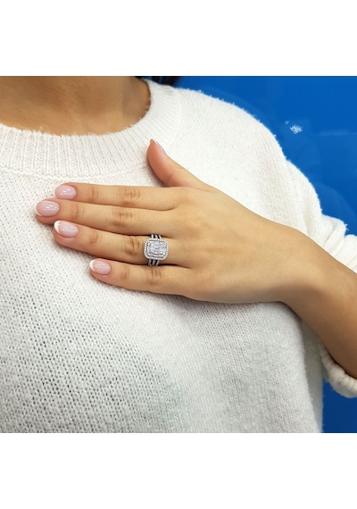 Lova 1,07 Karat Baget Pırlanta Yüzük - 1030248