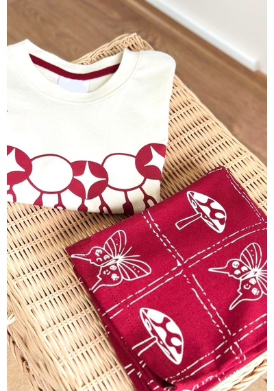 Monila Kız Çocuk Pamuklu Tırtıl Baskılı T-shirt Ve Bordo Baskılı Eşofman Alt Üst Takım Ekru/bordo Monila Kız Çocuk Pamuklu Tırtıl Baskılı T-shirt Ve Bordo Baskılı Eşofman Alt Üst Takım Ekru/bordo