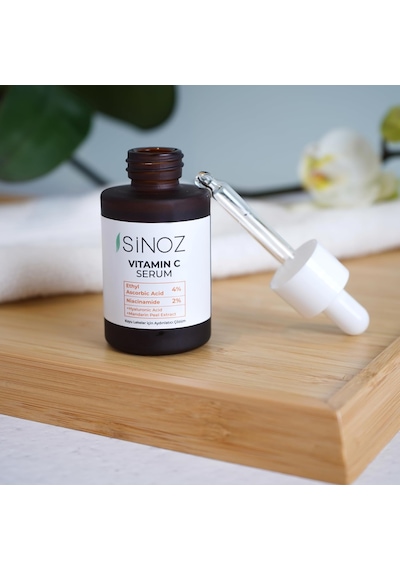 Tr Ton Eşitleyici Aydınlatıcı Vitamin C%4 Niacinakarın Bölgesi%2 Yüz Serumu 30 Ml Tüm Ciltler Için