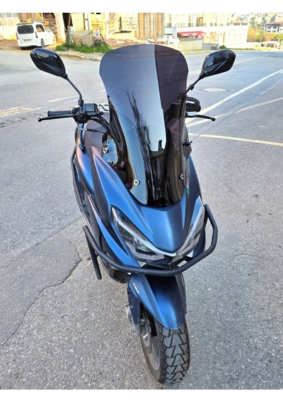 Motocam Küba Newlight 50 Pro Ön Cam 2023-2026 Model 58cm Siyah Renkli 4mm  Boylu