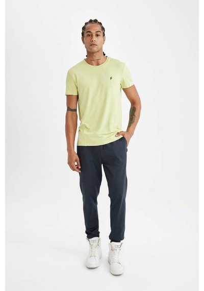 Defacto DeFactoFit Slim Fit Dar Kesim Bisiklet Yaka Sporcu Kısa Kollu Tişört C9183AX24AU Yeşil