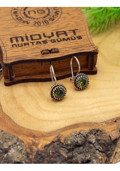 Zeberced Peridot Taşlı Sarmal Desenli El İşi Otantik Gümüş Kadın Küpe 201025612