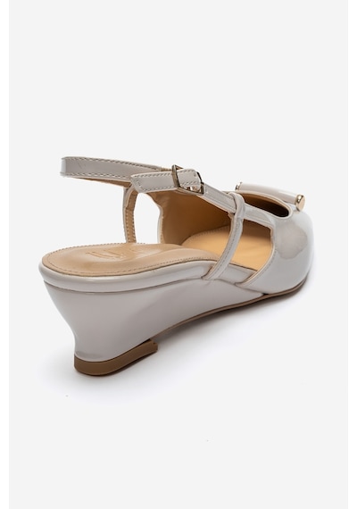 Luvishoes Rhea Ekru Rugan Tokalı Mini Dolgu Kadın Topuklu Ayakkabı