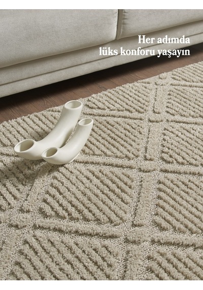 Yumuşak Peluş Tüylü İskandinav Desenli Kabarık Bukleli Bej Renkli Halı