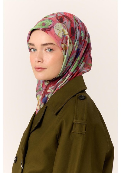 Silk Home İnce Pamuk Soft Eşarp Narçiçeği-mint Yeşili Desenli Kaymaz Dokulu Tok Duruşlu 90x90 Çok Renkli