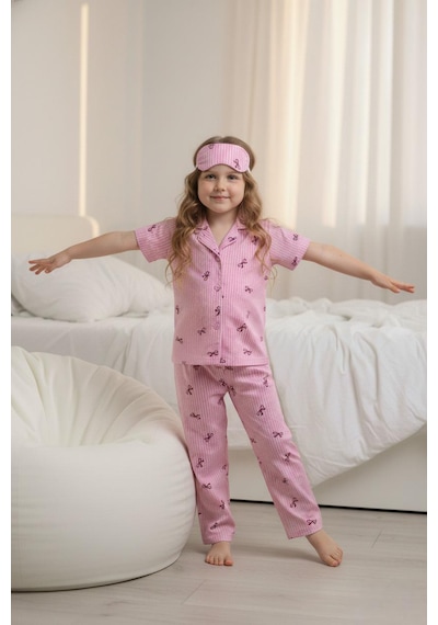 Lillypicca Pembe Soft Çizgili Fiyonk Desenli Bambu Önden Düğmeli Göz Bantlı Kısa Kol Pijama Takımı Açık Pembe Lillypicca Pembe Soft Çizgili Fiyonk Desenli Bambu Önden Düğmeli Göz Bantlı Kısa Kol Pijama Takımı Açık Pembe