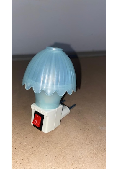 Nostaljik Mantar Tip Gece Lambası Kendinden Fişli Çıt Çıt Anahtarlı 7 Watt Akkor Ampullü Mavi