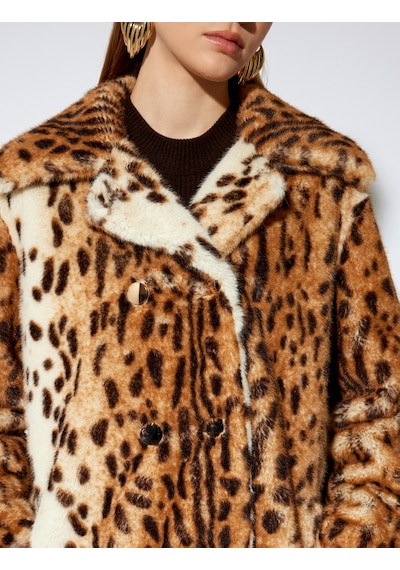 Koton Koton X Melis Ağazat - Leopar Desenli Peluş Kaban Kruvaze Düğmeli Cepli Deve Tüyü Desenli 5wak00249ew Camel Desenli Camel Koton Koton X Melis Ağazat - Leopar Desenli Peluş Kaban Kruvaze Düğmeli Cepli Deve Tüyü Desenli 5wak00249ew Camel Desenli Camel