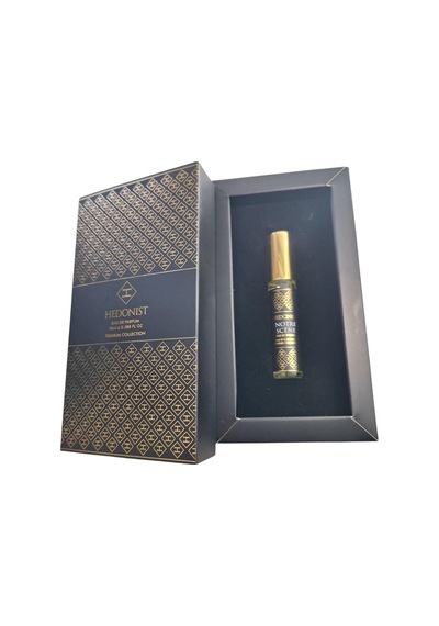 Notre Scène 10 Ml Edp Nıche Unısex Parfum Citrus, Galbanum, Pepper, Animalic Lavadin,jasmine, Cinnamon, Coriander, Cardamom Nutmeg, Vetiver, Cedarwood, Patchouli, Benzoin, Amber, Musk Notre Scène 10 Ml Edp Nıche Unısex Parfum Citrus, Galbanum, Pepper, Animalic Lavadin,jasmine, Cinnamon, Coriander, Cardamom Nutmeg, Vetiver, Cedarwood, Patchouli, Benzoin, Amber, Musk
