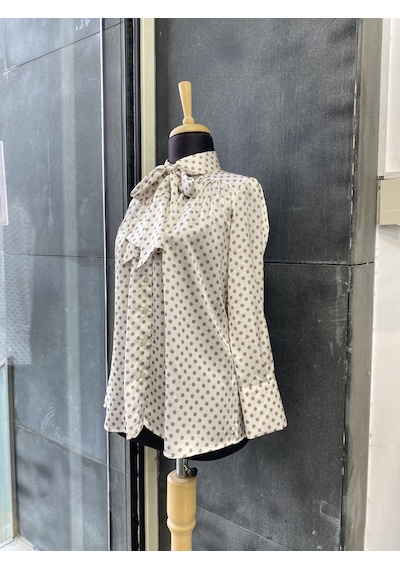 Pera Moda Puantiye Desenli Paris Fularlı Gömlek Kahve