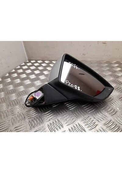 Seat Leon 2013-2016 Dış Dikiz Aynası Sol Otomatik Katlanır Oem No:5f1857507p