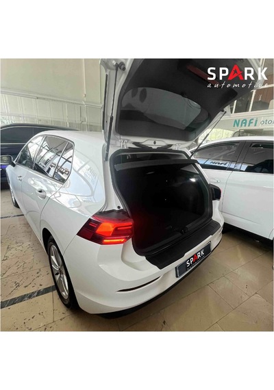 Volkswagen Golf 8 2021- Yılı Ve Sonrası Uyumlu Arka Tampon Eşiği Mat Siyah