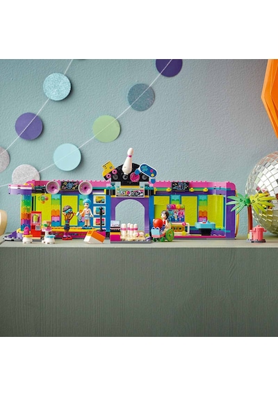 LEGO® Friends 41708 Patenli Disko Salonu 642 Parça