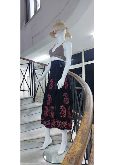 Bohem Stil Hint Batik Çiçek Desenli Ve İşlemeli Uzun Hint Anvelop Etek Görsel Çok Renkli