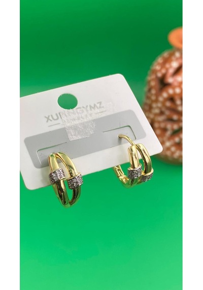 Xuping 14 Ayar Renginde Zirkon Taşlı Halka Model Küpe Altın